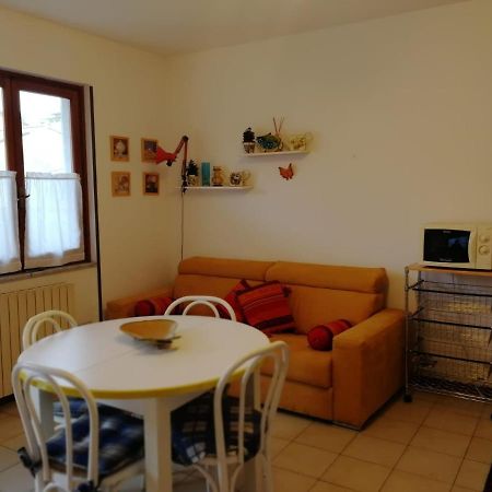 La Casa Dei Bebi Apartment Carrara Luaran gambar