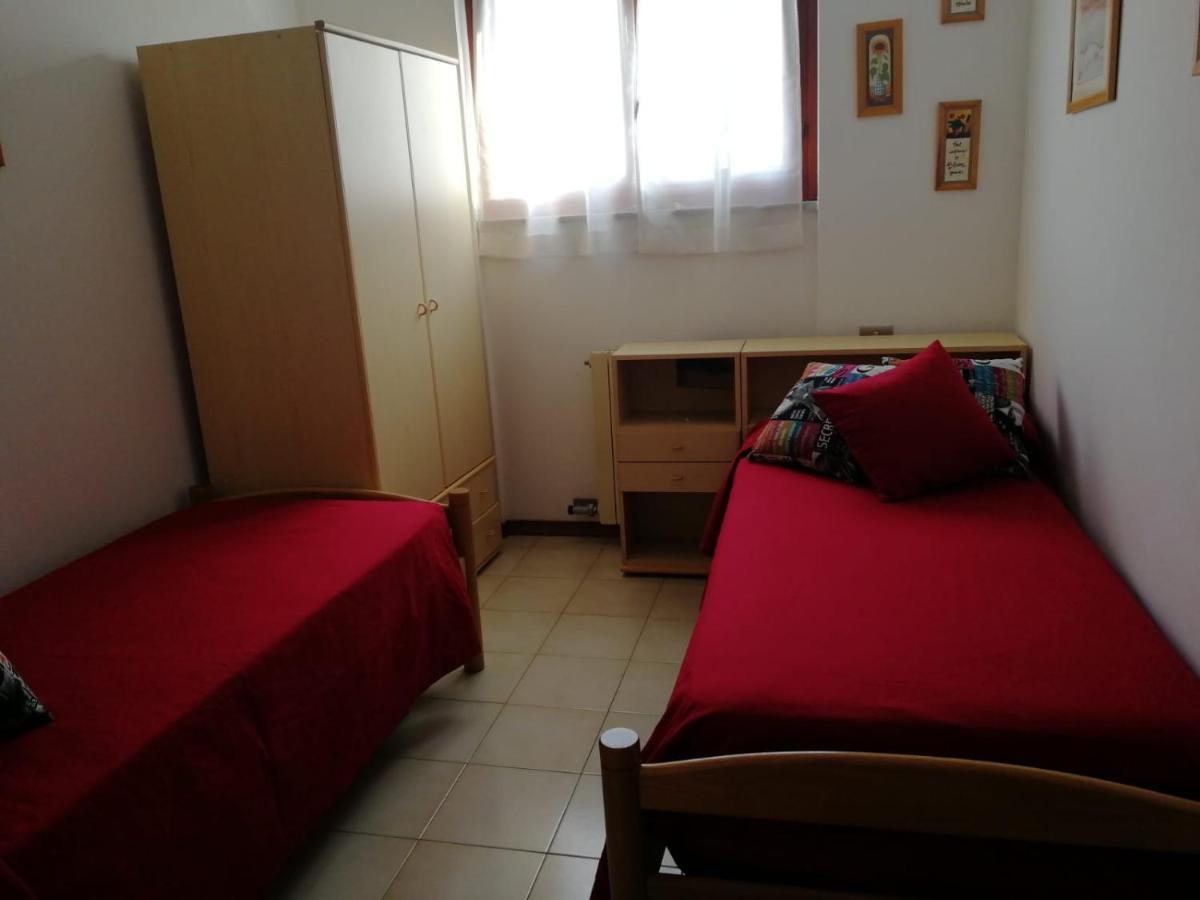 La Casa Dei Bebi Apartment Carrara Luaran gambar